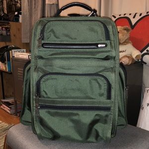 Tumi Alpha 2 T-Pass Business Class Briefcase Pack